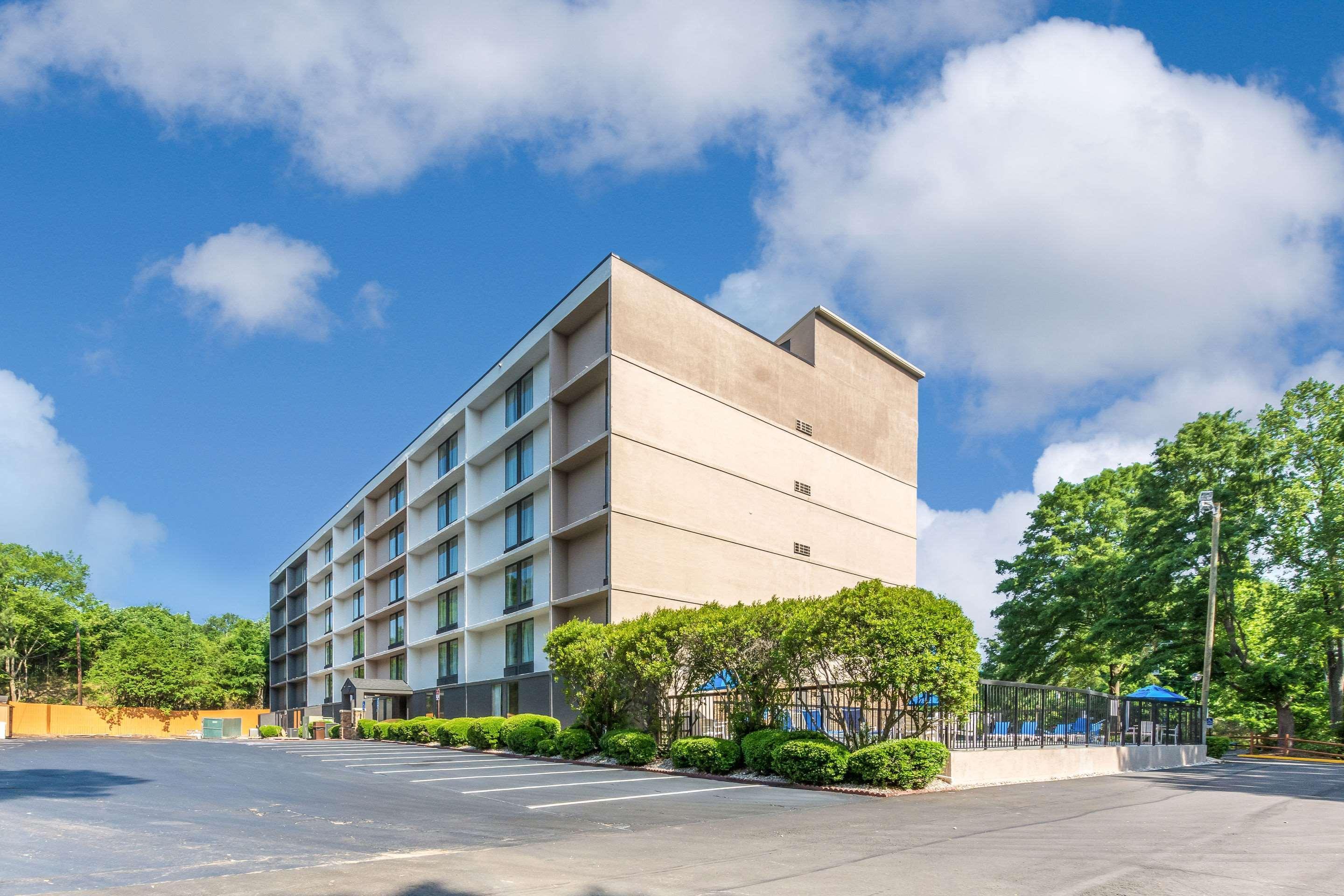 Comfort Inn Charlotte Airport Uptown Exterior photo