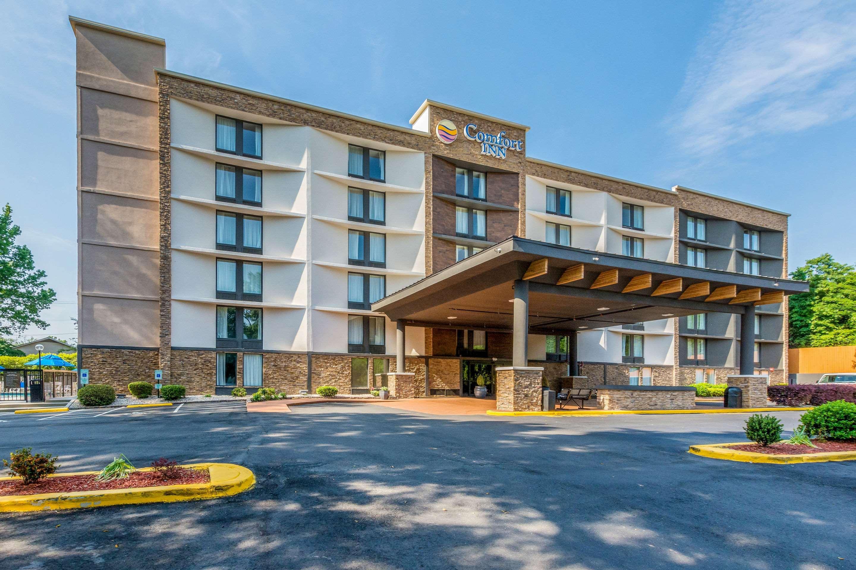 Comfort Inn Charlotte Airport Uptown Exterior photo